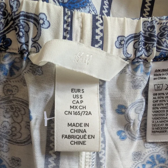 H&M Wide-Leg Loose Fit Drawstring Floral Pants - Picture 6 of 9